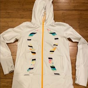 Lululemon groove jacket with hood